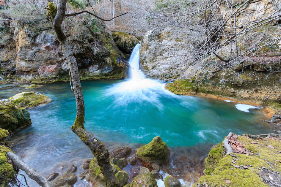 La source de l&rsquo;Urederra en Navarre