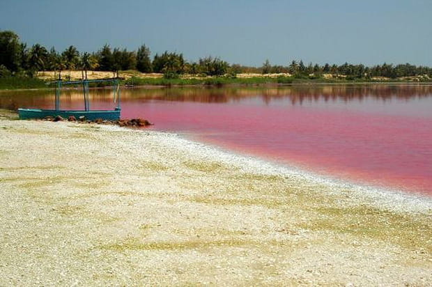 Le lac Rose au Sénégal