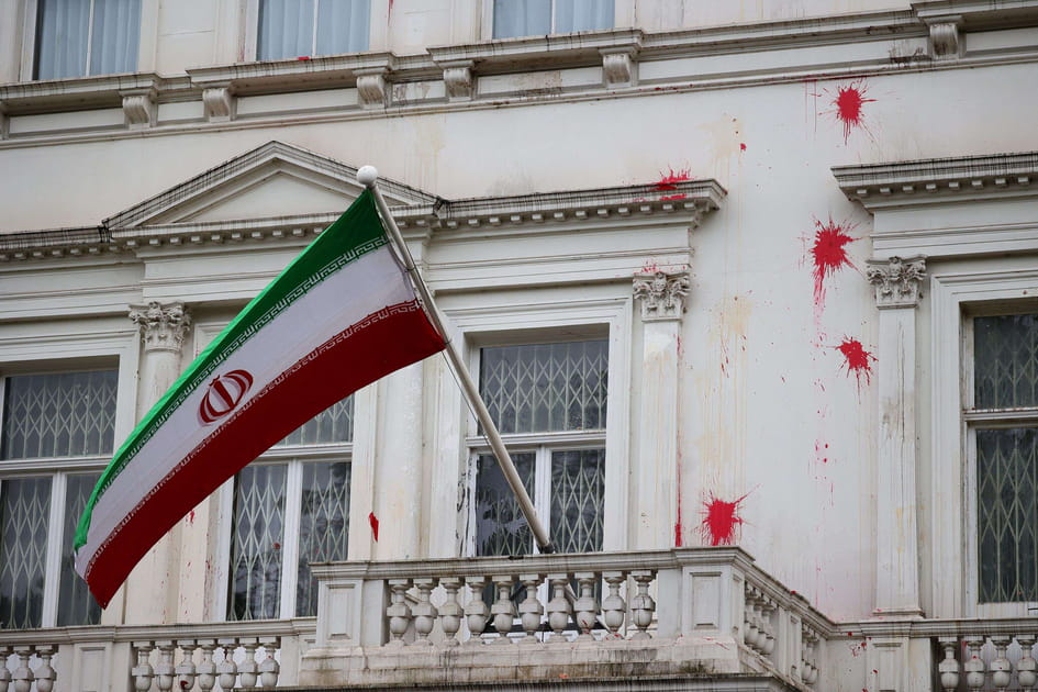 Du &quot;sang&quot; sur l'ambassade d'Iran &agrave; Londres