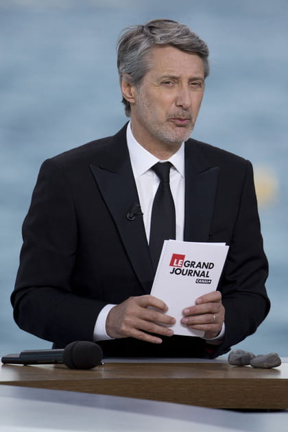 Un strip-tease qui passe mal dans le Grand Journal
