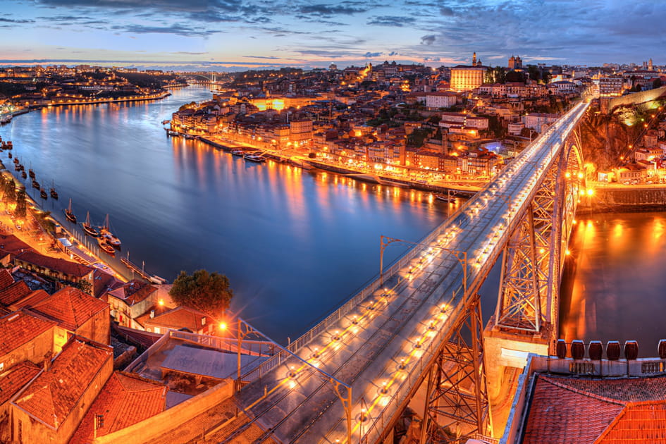 Les collines du Haut-Douro au Portugal