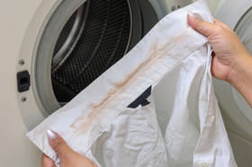 &quot;Des propri&eacute;t&eacute;s nettoyantes exceptionnelles&quot;: cet ingr&eacute;dient de la salle de bain nettoie les cols de chemise sans les ab&icirc;mer