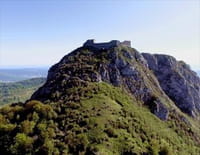 Sur les sentiers de l'Histoire : En pays Cathare