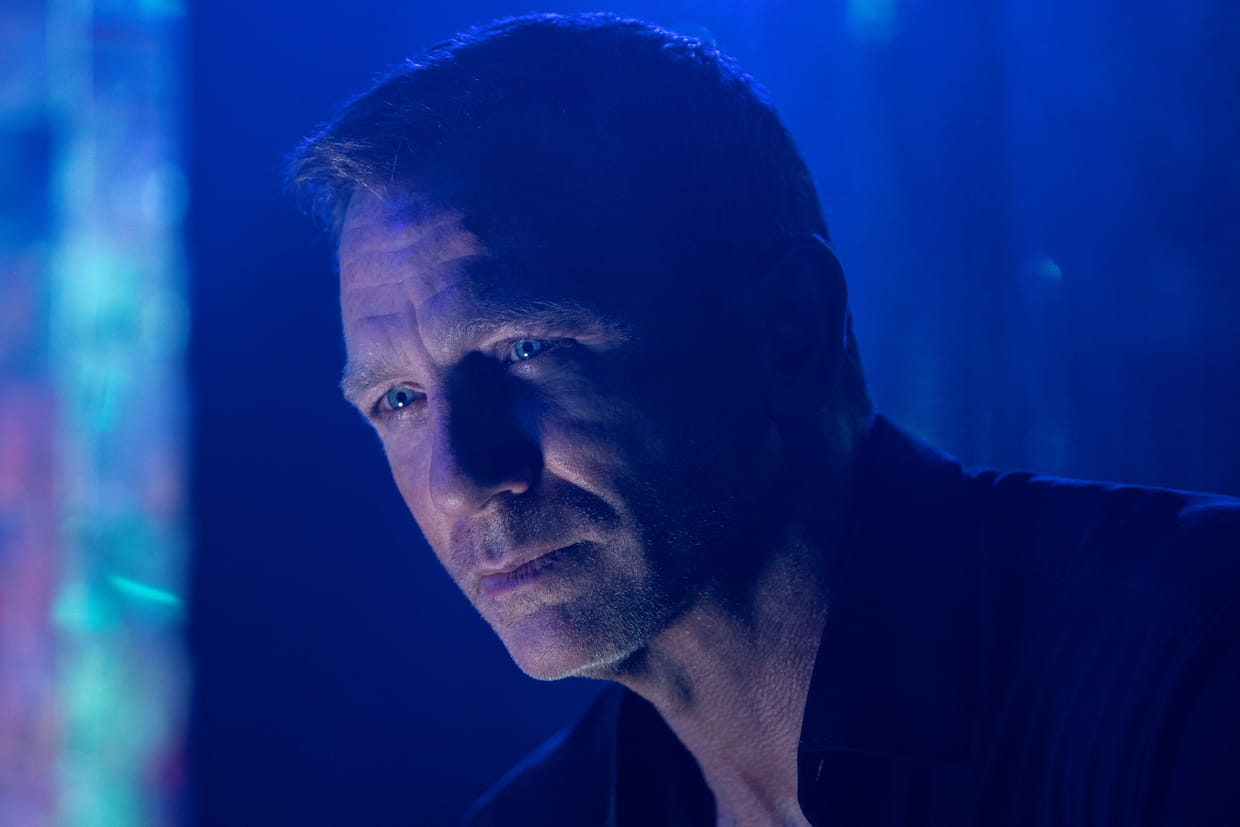 Generique Fin James Bond Mourir Peut Attendre James Bond : une nouvelle bande-annonce explosive pour Mourir peut attendre