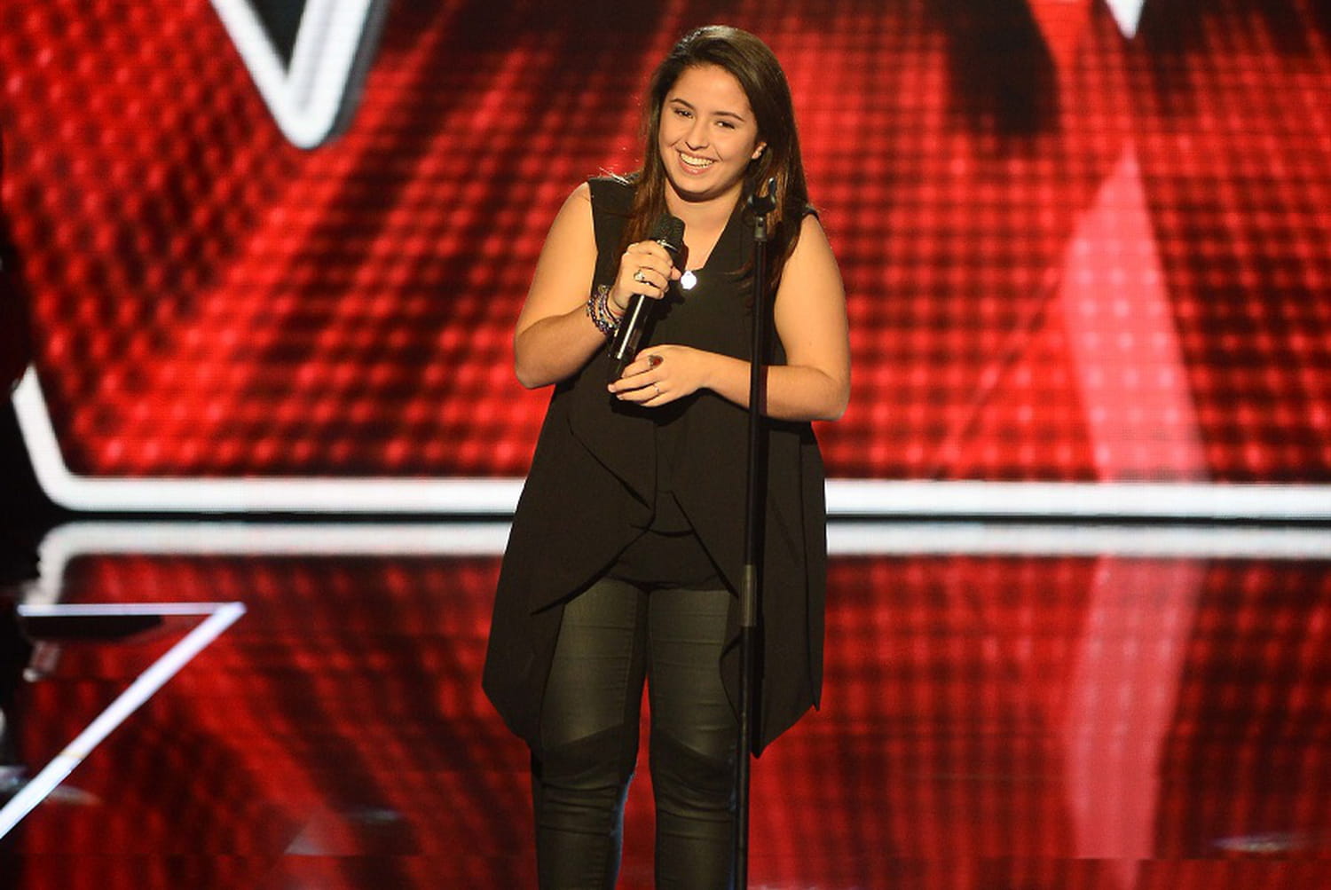 Ilowna The Voice 2016 : elle donne tout sur Lay Me Down de Sam Smith !