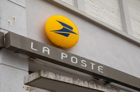 Le service est &quot;trop perturb&eacute;&quot;&nbsp;: La Poste licencie un facteur souffrant du dos, souvent en arr&ecirc;t maladie