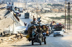 L'arm&eacute;e isra&eacute;lienne dit qu'elle va frapper durement la ville de Gaza