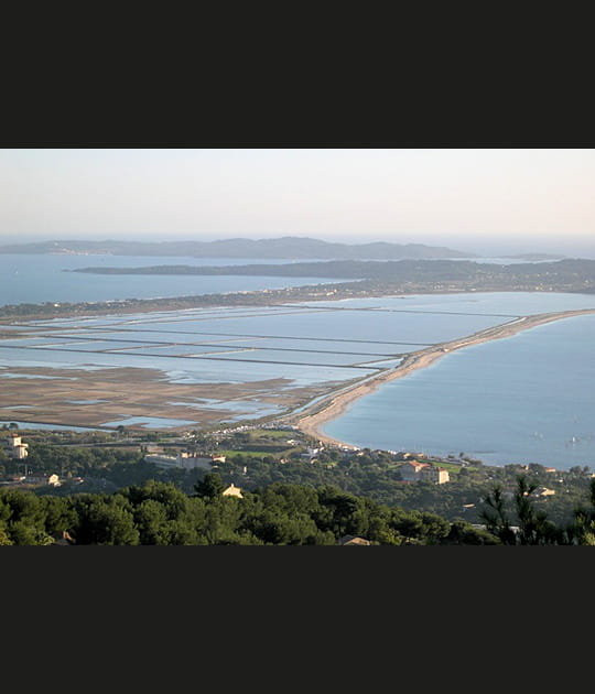 Hy&egrave;res et la presqu'&icirc;le de Giens