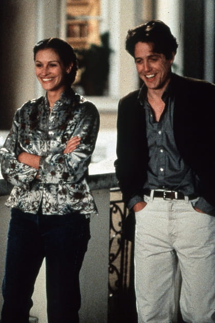 &quot;C'&eacute;tait affreux&quot;&nbsp;: pourquoi Hugh Grant a d&eacute;test&eacute; embrasser Julia Roberts
