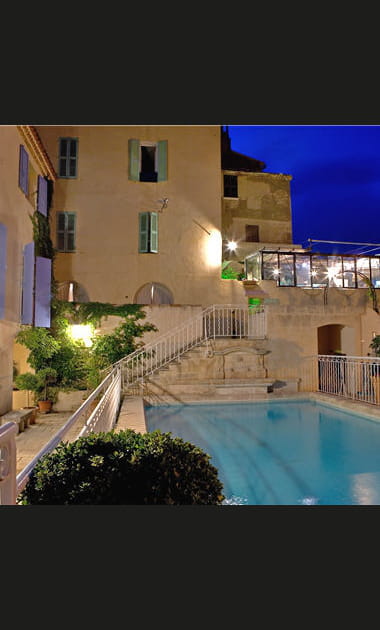 Hostellerie B&eacute;rard dans le Var