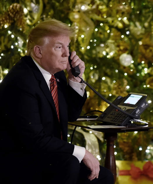Il a r&eacute;v&eacute;l&eacute; &agrave; un enfant... que le p&egrave;re-no&euml;l n'existait pas