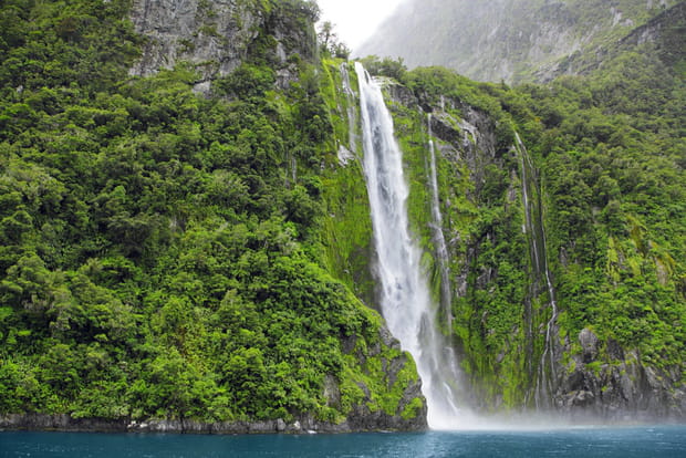 Les cascades de Milford Sound, Nouvelle-Zélande