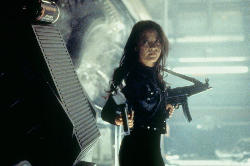Michelle Yeoh dans &quot;Demain ne meurt jamais&quot;