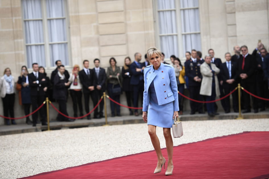 Brigitte Macron, l'&eacute;pouse ins&eacute;parable