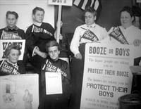 Alcool, crime et prohibition : Garçonnes et contrebandiers