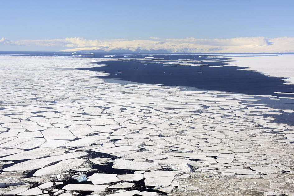 La mer de glace... Bris&eacute;e