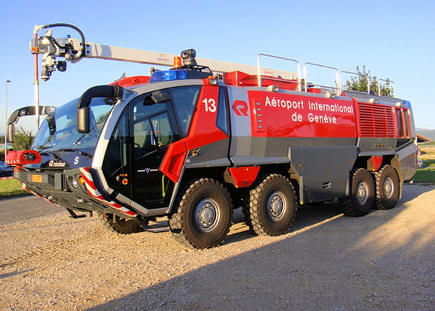 Rosenbauer Panther 8x8