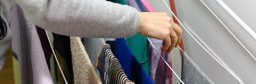 Le linge s&egrave;che en un temps record l'hiver avec cette astuce de grand-m&egrave;re