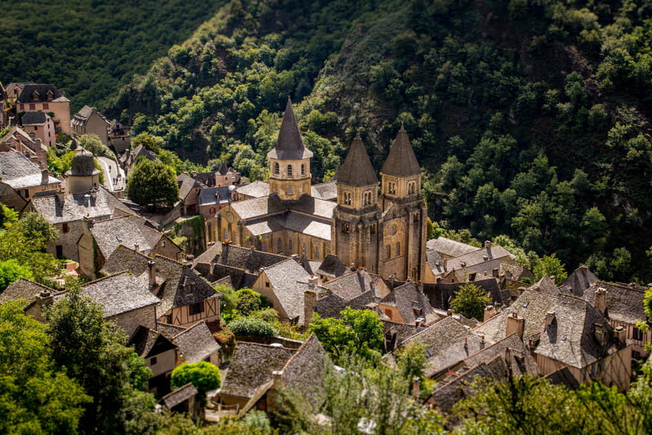 L'abbatiale Sainte-Foy de Conques dans l'Aveyron&nbsp;