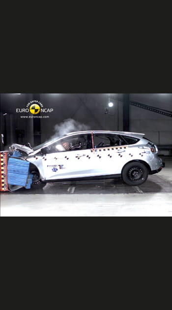 Crash-tests 2012&nbsp;: les berlines compactes les&nbsp;plus&nbsp;s&ucirc;res