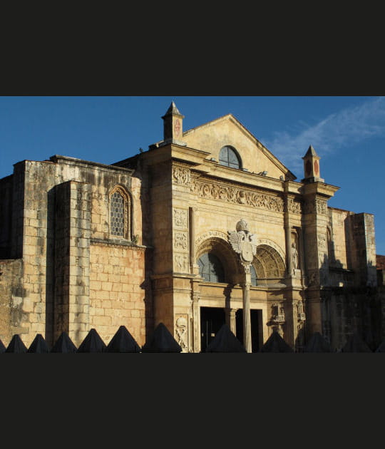 Santa Mar&iacute;a la Menor, la&nbsp;plus&nbsp;ancienne&nbsp;cath&eacute;drale&nbsp;des&nbsp;Am&eacute;riques