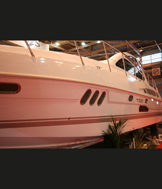 Airon Marine 43&nbsp;T-Top