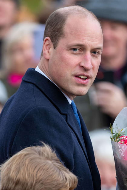 Le prince William a &quot;jet&eacute; au sol&quot; son fr&egrave;re lors d'une violente altercation
