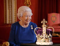 Elizabeth II, histoire d'un couronnement