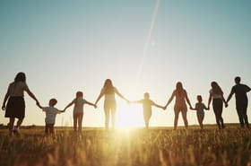 &quot;1300&nbsp;biscuits, 240&nbsp;litres de lait, sept douzaines d'&oelig;ufs...&quot;&nbsp;: j'ai 18&nbsp;enfants, voici mon budget mensuel pour les courses
