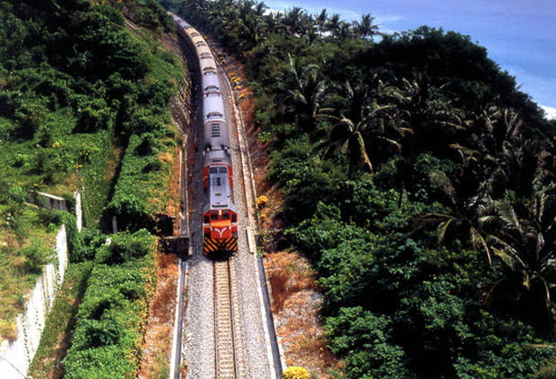 Train de la côte est