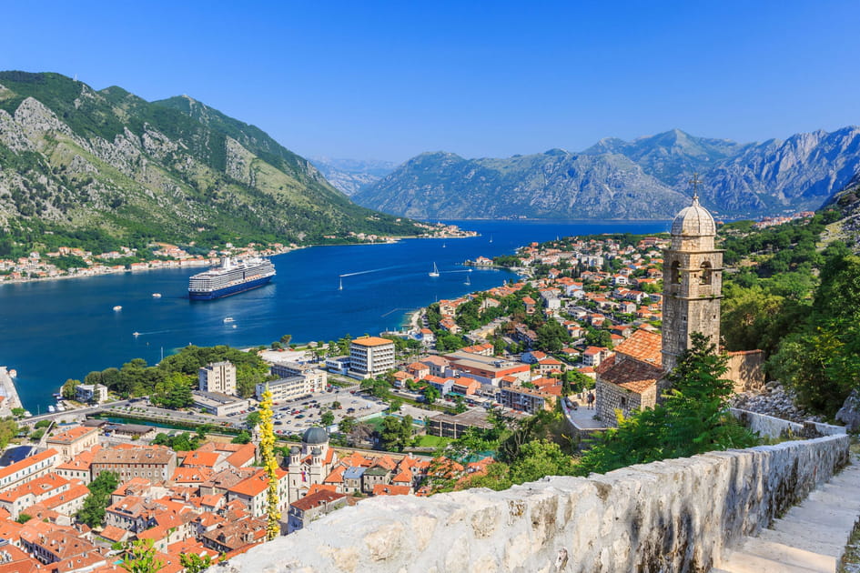 Les ouvrages de d&eacute;fense v&eacute;nitiens du XVe au XVIIe si&egrave;cle, de l'Italie au Mont&eacute;n&eacute;gro