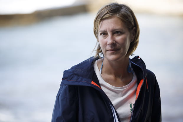 Laetitia fait naufrage dans Plus belle la vie