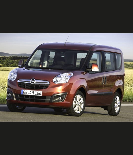 Opel Combo 2&nbsp;: enti&egrave;rement in&eacute;dit