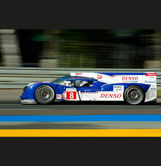 Toyota tient le rythme