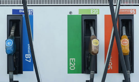 Ce nouveau carburant arrive dans les stations-essence, il est plus &eacute;conomique mais certaines voitures tombent en panne