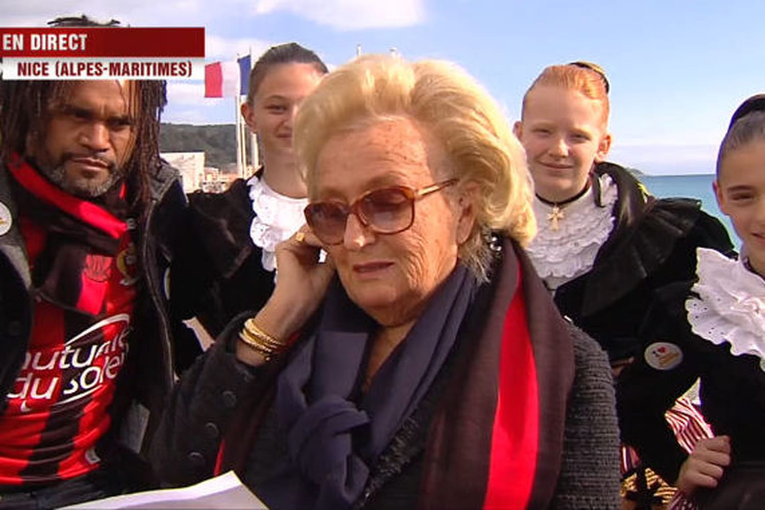 Jacques Chirac est de gauche, Hollande la snobe... Rien ne va plus pour Bernadette !