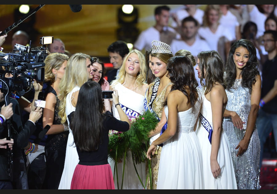 Tr&egrave;s forte &eacute;motion pour Miss France 2015