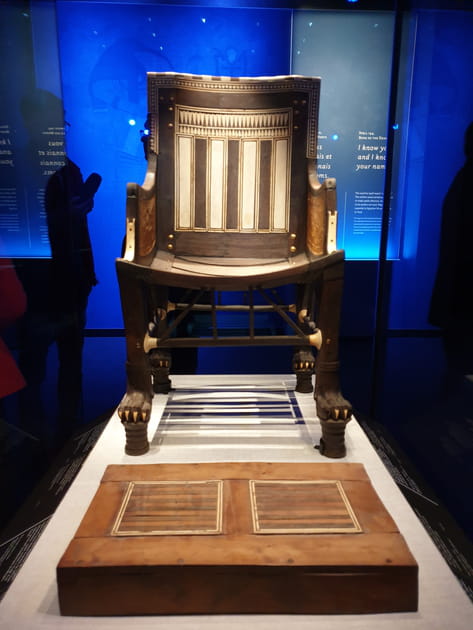 Fauteuil de Tout&acirc;nkhamon