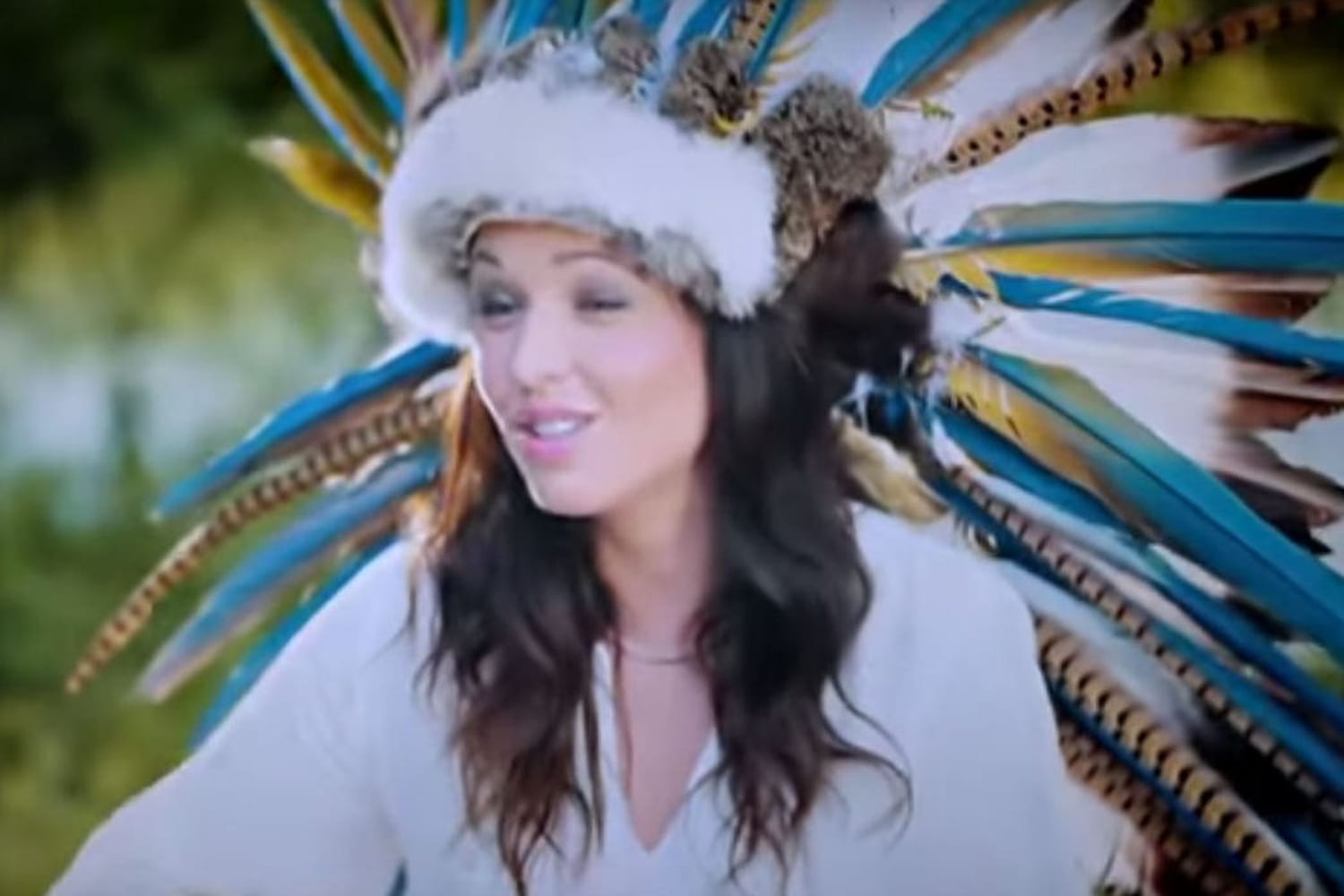 Natasha St-Pier : accusée de se moquer de l'Acadie, elle contre-attaque