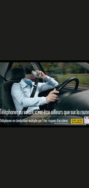 Les automobilistes qui t&eacute;l&eacute;phonent en conduisant