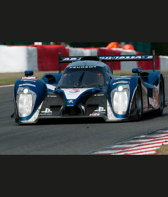 La remont&eacute;e des Peugeot