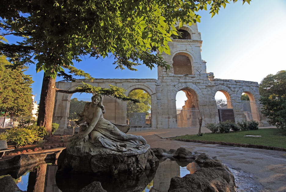 Arles, ville d'art et d'histoire dans les Bouches-du-Rh&ocirc;ne