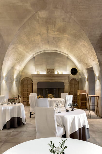 Son restaurant est situ&eacute; dans l'un des plus beaux villages de Provence
