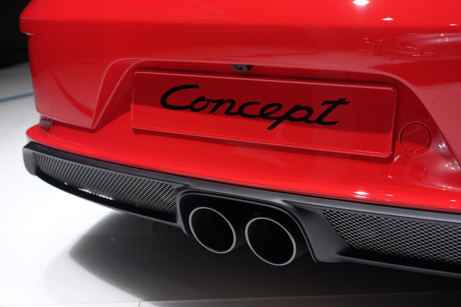 Des &eacute;chappements qui rappellent la 911&nbsp;GT3