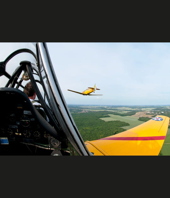 Deux T-6