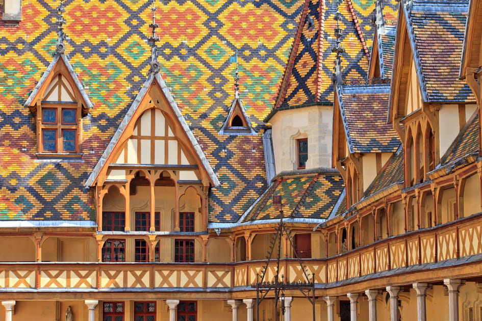 6. L'H&ocirc;tel-Dieu de Beaune en C&ocirc;te-d'Or