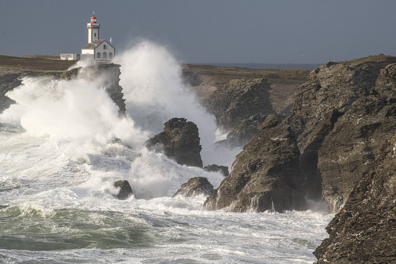 Vigilance vents et fortes vagues : des niveaux marins élevés et de violentes rafales annoncées