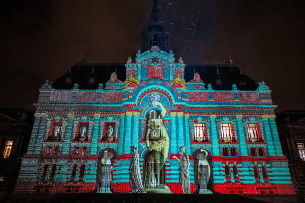 Les Nuits des Arts Lumineux métamorphosent Roubaix