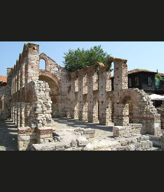 Vestiges d'&eacute;glise &agrave; Nessebar