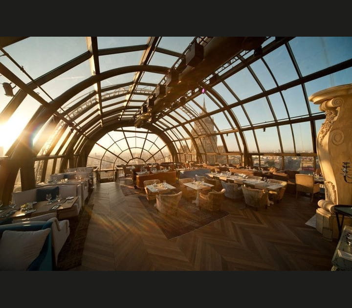 13e&nbsp;: White Rabbit &agrave; Moscou, Russie